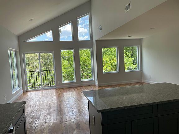 2nd image of 111 Chelsea Ave #31