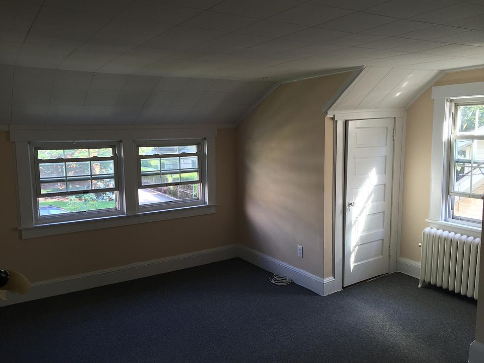 2nd image of 11 Brookside Ave #2