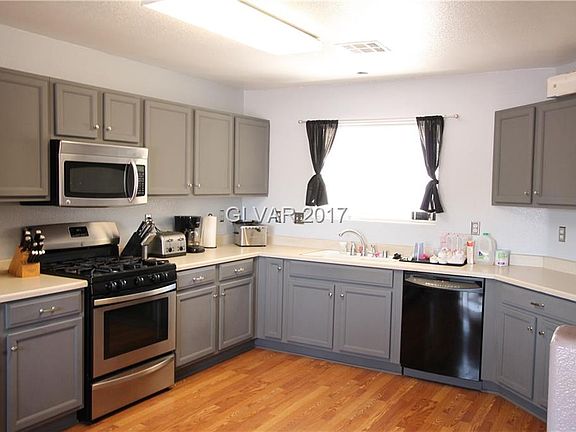 4th image of 6140 Crystal Cascade St