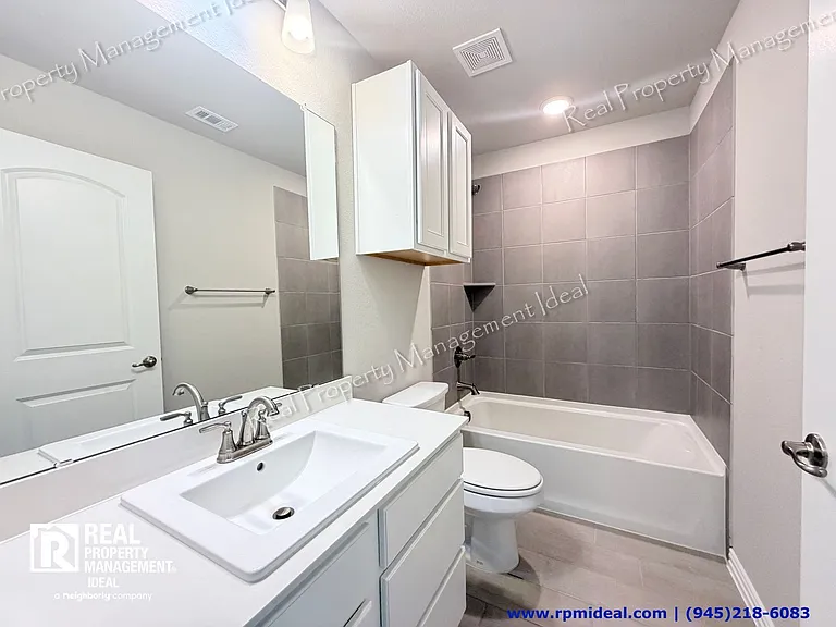 2871 Baneberry Ln — Photo 23