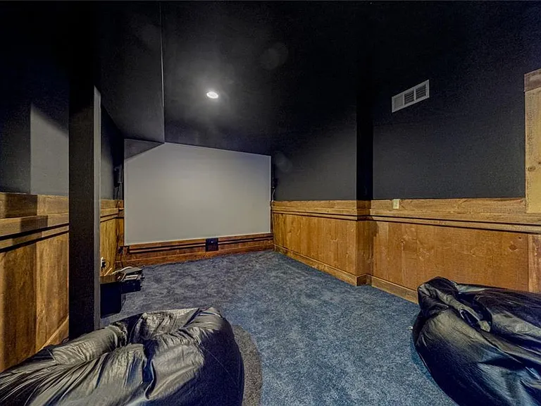 380 Biguns Blvd — Photo 47