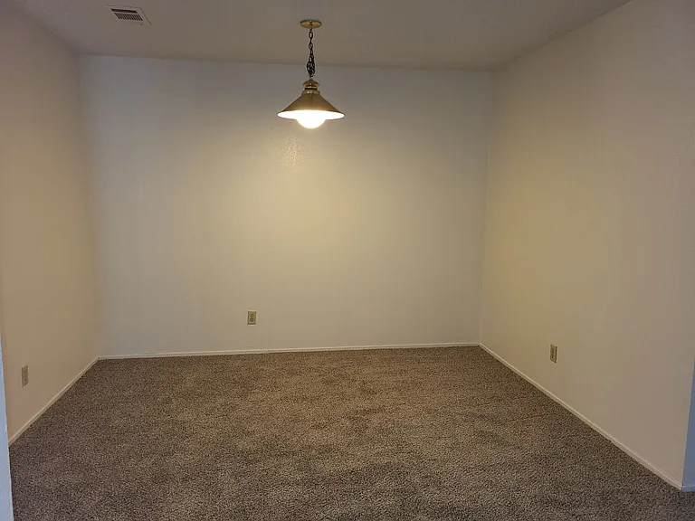 818 E Tabor Ave — Photo 33
