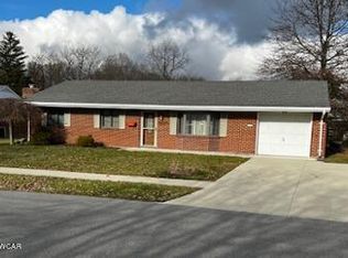 1844 Arlington Dr, Lima, OH 45805