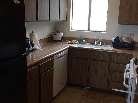 5th image of 1280 Seacliff Ct Unit 3
