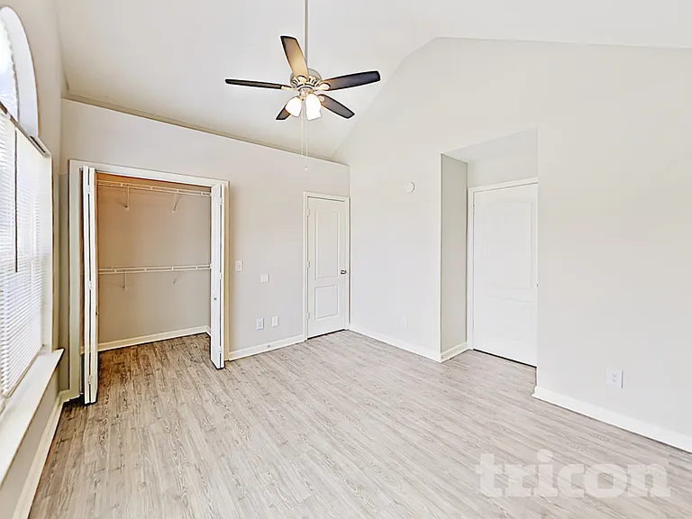 1029 Sky Valley Trl — Photo 4