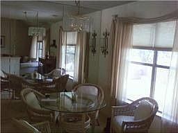 3rd image of 1911 Summerfield Pl