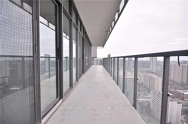33 Charles St E #3003 — Photo 12