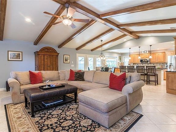 2nd image of 13627 Diamond Head Dr