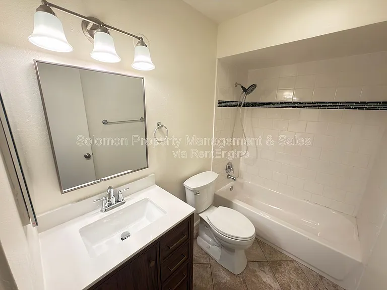 4477 Mentone St #202 — Photo 12