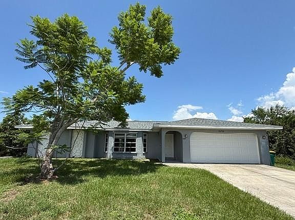 2nd image of 3098 Beacon Dr