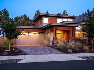 1030 N Bluebird St, Sisters, OR 97759