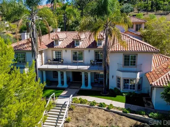 1696 Gil Way, Vista, CA 92084
