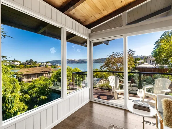 730 W I Street, Benicia, CA 94510