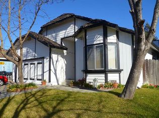 1068 Peppertree Dr, Fairfield, CA 94533