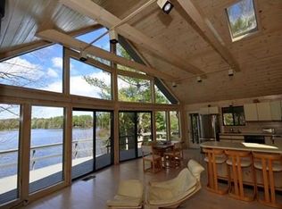 62 Algerie Rd, Becket, MA 01223