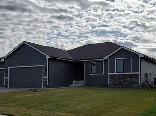 326 33rd St SE, Altoona, IA 50009