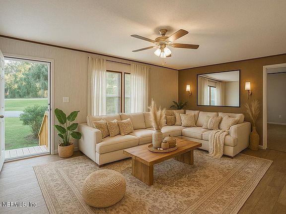 3rd image of 1001 SHELL Street