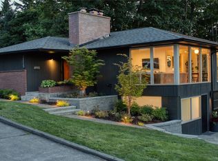 2515 39th Ave SW, Seattle, WA 98116