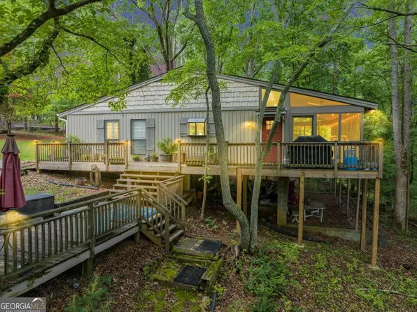 6342 Chesla Dr, Gainesville, GA 30506