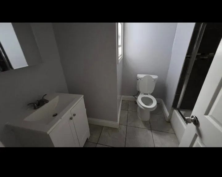736 S 12th St #2L — Photo 9