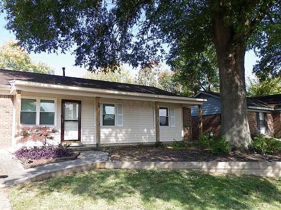 2nd image of 7687 Kiowa St