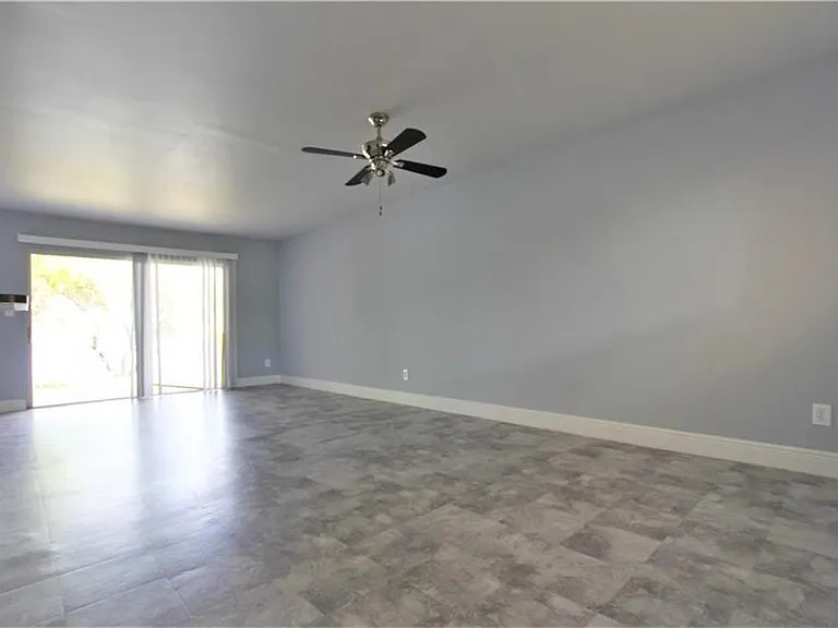 3413 NW 44th St #107 — Photo 3