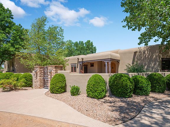 4th image of 1109 Bona Terra Pl NW