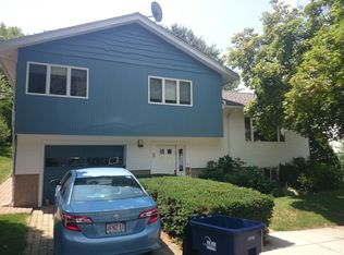 5 Hackensack Ter, Chestnut Hill, MA 02467