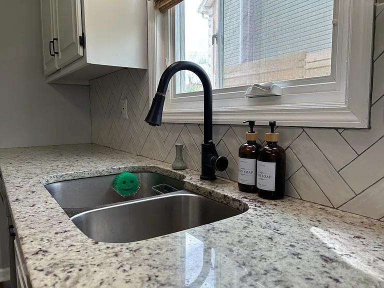 7911 Hamilton Mill Dr — Photo 8
