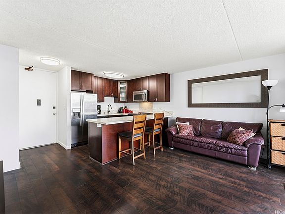 5th image of 411 Hobron Ln APT 607