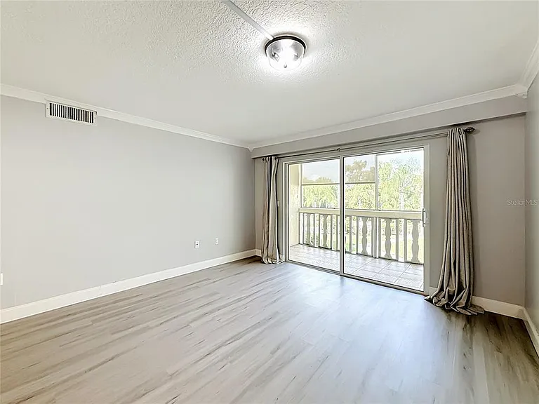 101 N Grandview St — Photo 16