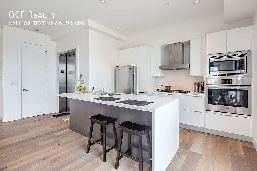 1st image of 240 N 2nd St APT 3E