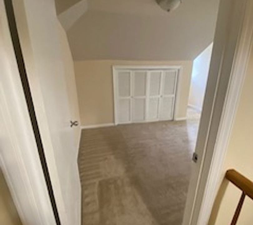 2nd image of 121 Kenan St