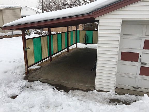 Covered patio