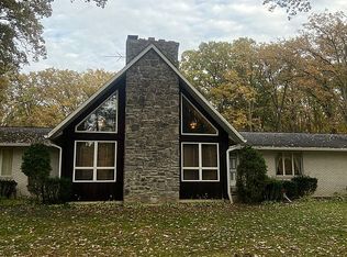 10991 N 12th St, North Benton, OH 44449