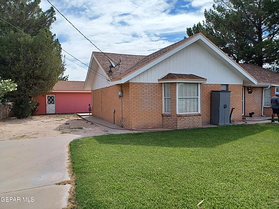 3rd image of 10999 Staci Dr
