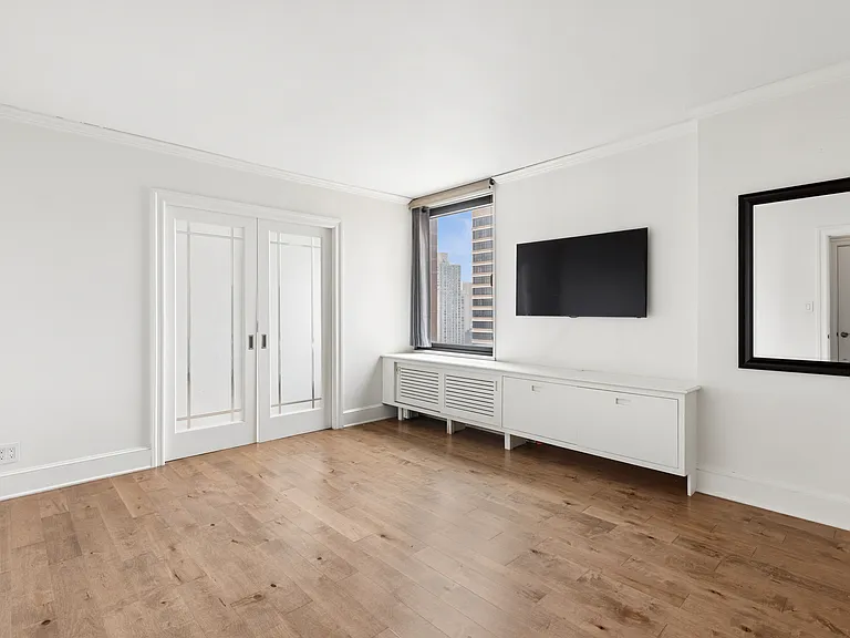 1641 3rd Ave #28D — Photo 6