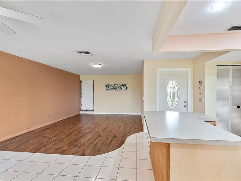 4105 Lakewood Blvd #E-18 — Photo 14