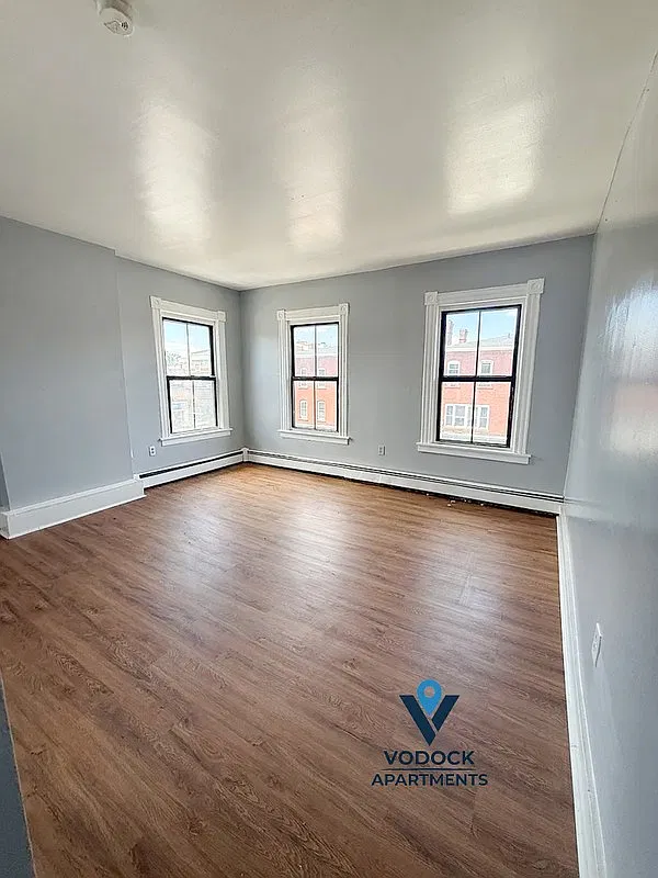 641 Park #B2 — Photo 3