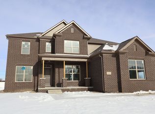 12033 Moore Ln, Washington, MI 48094