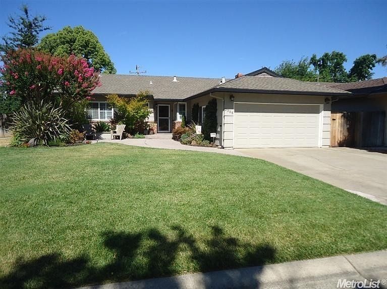 1st image of 2305 Gila Way