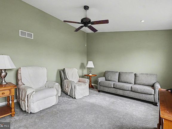 5th image of 8636 Winding Way