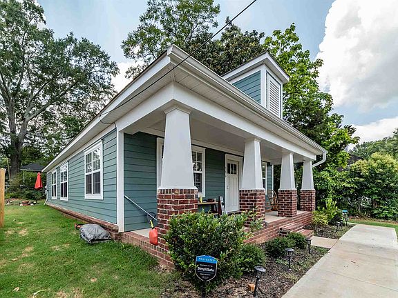 4th image of 586 Brawley Dr