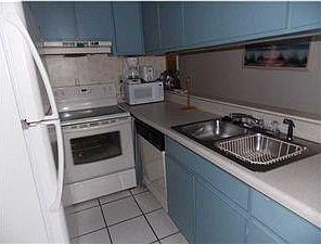 3rd image of 9850 Thomas Dr #112W