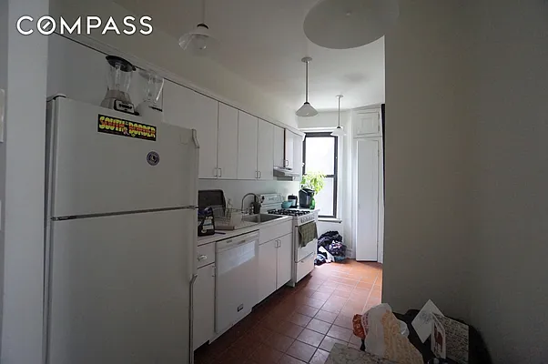 Rented by Compass | media 11