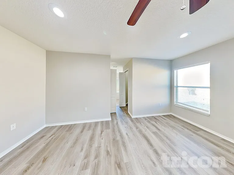 495 Majestic Gardens Blvd — Photo 9