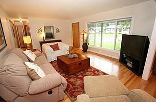 4th image of 811 Undercliff Dr