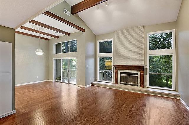 1st image of 127 Grand Cheniere Dr