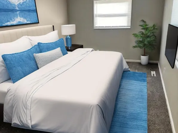 Coves at Columbus on Eaton and Miner Avenue