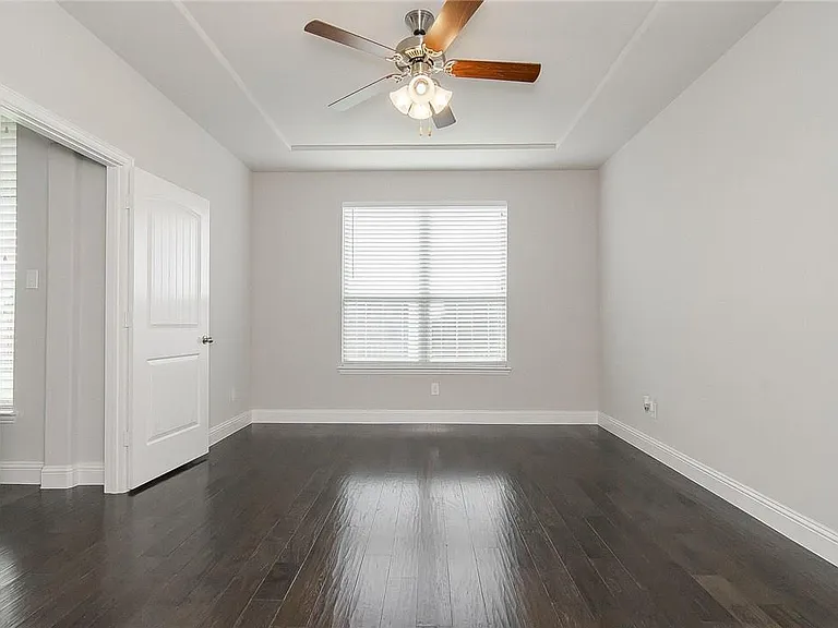 2309 Truro Dr — Photo 6